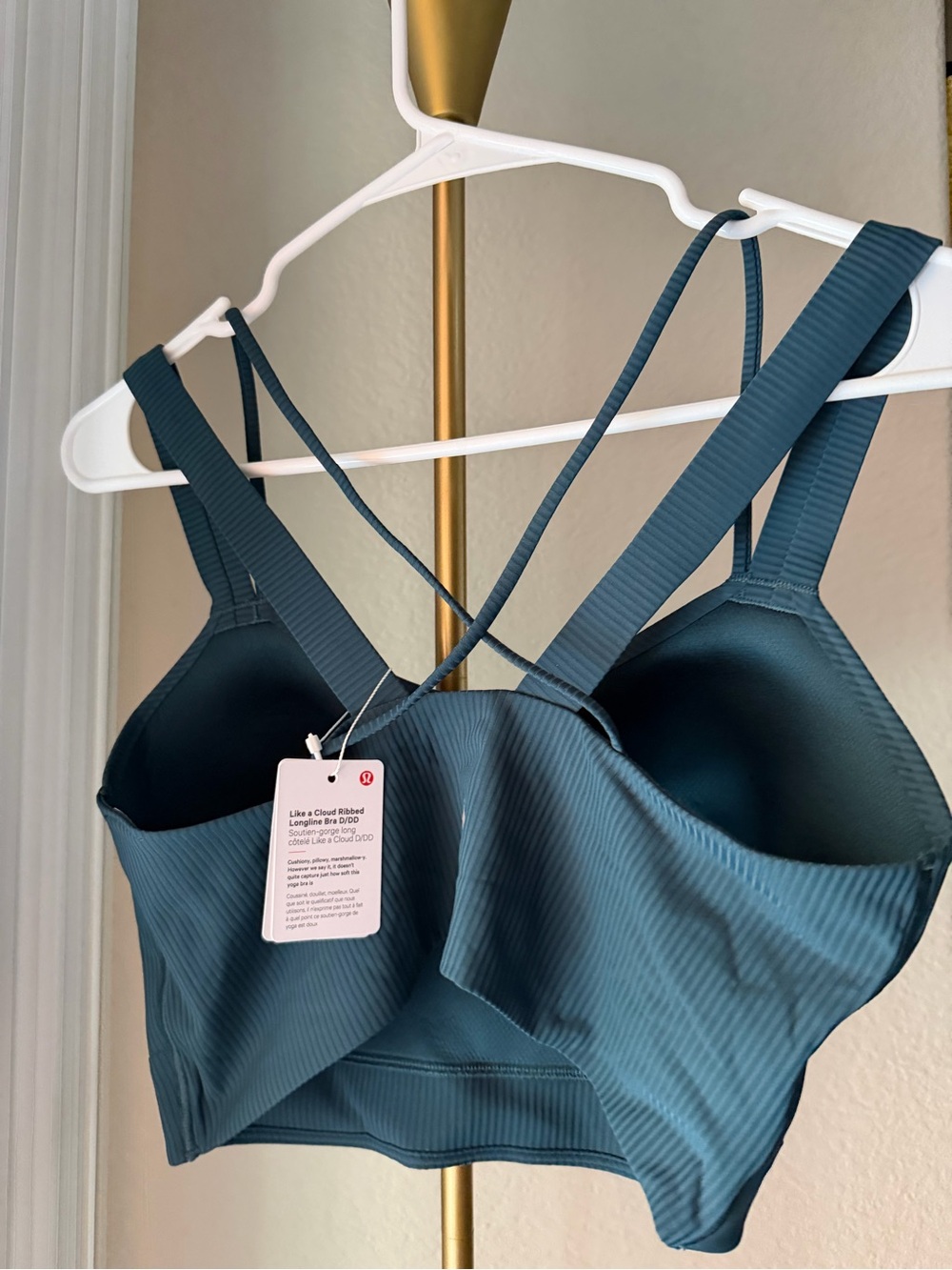 NWT Lululemon Indochine Blue Sports Bra with Soft Cups - Size 10 (D/DD Cup) - Picture 2 of 4